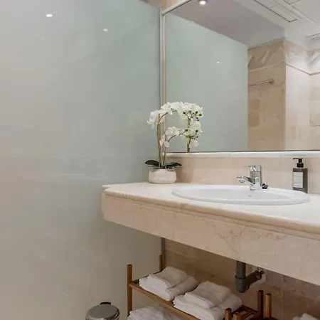 Apartment Elviria Hills 3 Bedroom 2 Bath