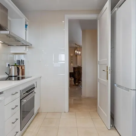 Elviria Hills 3 Bedroom 2 Bath Apartment Marbella